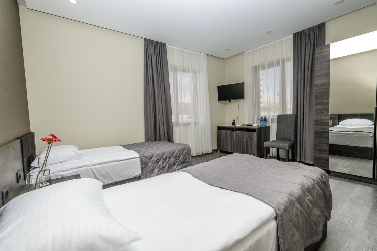 Bien Hotel Yerevan Exterior photo